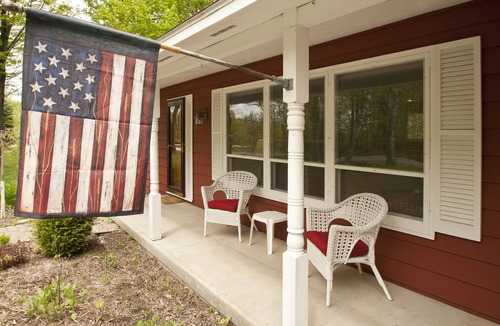 Egg Harbor House | 4 Bedroom, 2 Bath Ranch Home With A Great Egg Harbor Location.