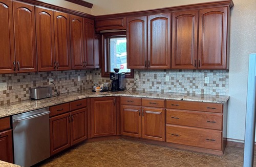Chester House | 4-bedroom 3 bath lakefront home on Brandt Lake