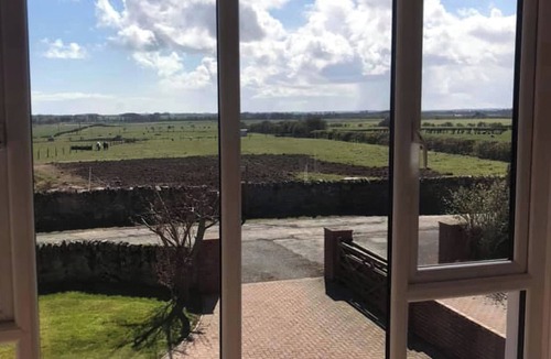 North Sunderland Cottage | 4 bedroom accommodation in Seahouses