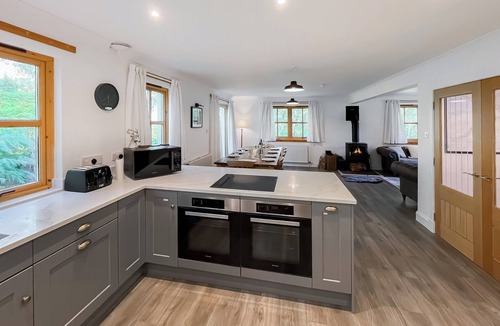 Netherton Cottage | 4 bedroom accommodation in Killin