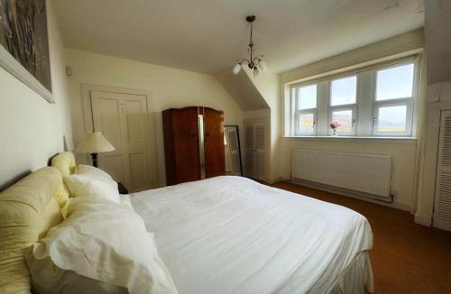 Aultbea House | 4 Bedroom Cottage New 2024