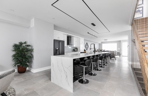 Fountain Square House | 4 bedroom(s) House near Indianapolis