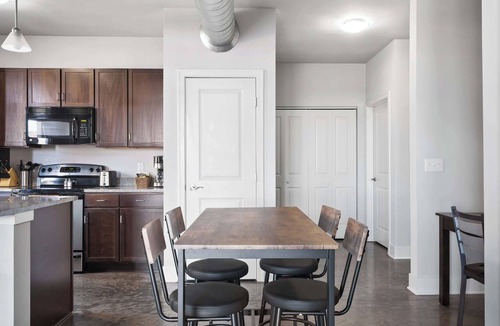 Mile Square Apartment | 4 Downtown combined units with free parking