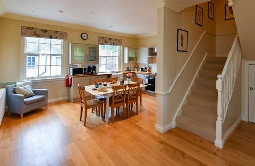 Stranraer House | 4* House/Beautiful Sea Views/Woodland Walks/Dog Friendly
