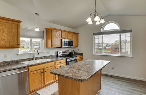 Rapid City House | 4 Mi to Ellsworth AFB! Suburban Home for Families