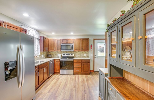 Drake House | 4 Mi to Kentucky Downs: Countryside House