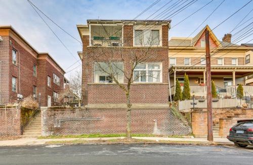 Perry North Apartment | 4 Mi to Market Square: Bright Apt w/Balconies