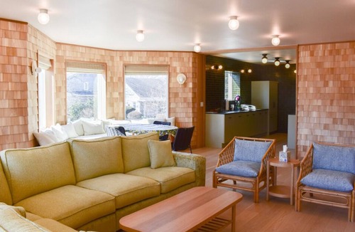 Northwest Harwich Condo | 4 minute walk to Private Association beach!