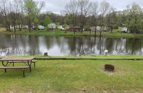 Wisconsin Dells Cabin | 4 Person One Room Cabin in Rural Campground