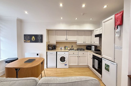 Old Town Apartment | 4 Royal Mile flat near Edinburgh Castle