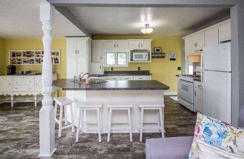 Rome City House | 4 seasons to relax at Sylvan Lake Indiana waterfront property