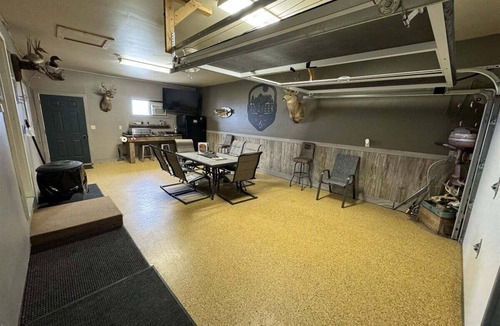 Waubay House | 40 Creek Lodge North at Waubay Lake