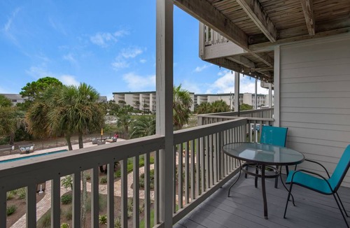 Seagrove Beach Apartment | 47 m² Apartment ∙ 1 bedroom ∙ 4 guests