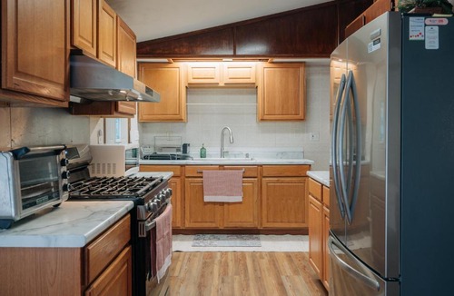 Thomas - Dale House | 4BR-2BA St Paul Home Near Capital and Downtown