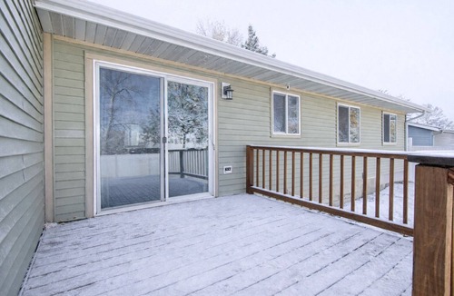 West Fargo House | 4BR Fenced Yard I King Bed, Games, Pack n Play