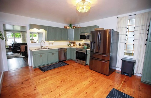 Allensville House | 4BR Home Amish Country Fire Pit Near Penn State & Juniata College