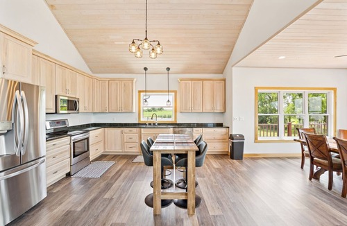 Crary Villa | 4BR Lakefront Fishing, Dogs OK Devils Lake