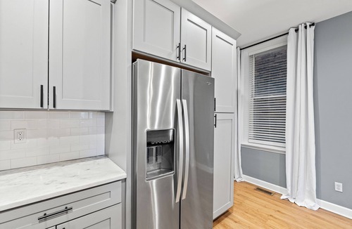 Downtown St. Louis House | 4BR Near Soulard Market | Arcade Basement & Huge Dining | Dog-Friendly | STL