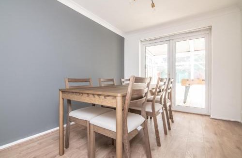 Oadby House | 5 BD - Large House Oadby