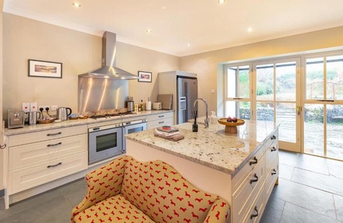 Hawkshead House | 5 Bed in Hawkshead oc-lr047