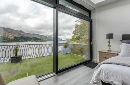 St Fillans Cottage | 5 Bed in St. Fillans (oc-t30058)