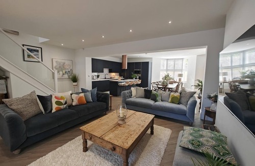 Sunderland Cottage | 5 Bed in Sunderland (oc-p42853)