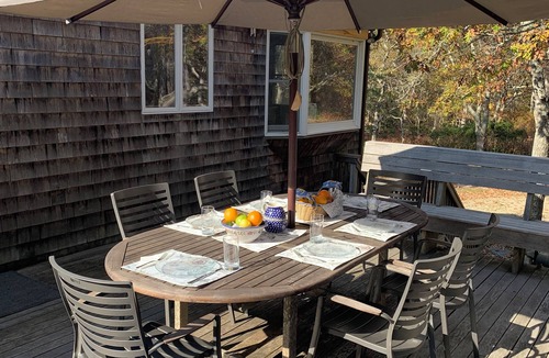 Chilmark House | 5-bedroom, 3-bath house on 5 Acres in Chilmark
