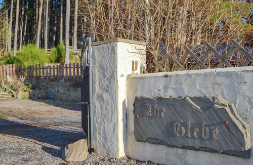 Woodend Cottage | 5 bedroom accommodation in Duthil, near Aviemore