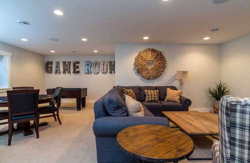 Nisswa Resort | 5 Bedroom Lake Home on Gull Lake