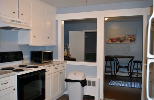 Kingston House | 5 Bedrooms of Beach and Quiet Just 15 Minutes From Narragansett Attractions!