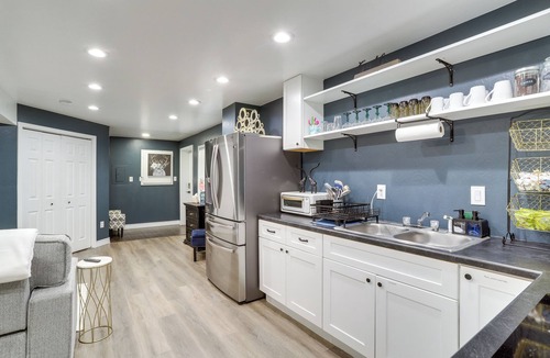 Brighton Apartment | 5 Mi to Barr Lake! Suburban Family Retreat