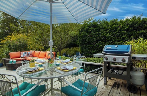East Orleans House | 5 Min Walk to Swimmable Mill Pond, Dog Friendly!