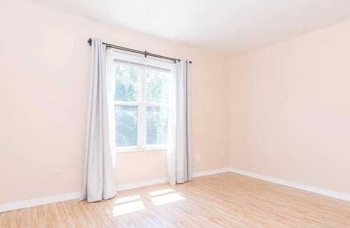 Ann Arbor Condo | 5 minutes from Michigan Stadium!