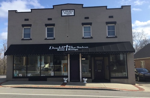Williamstown Apartment | 5 minutes from the Ark! Pet friendly