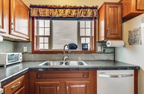 Watford City Cabin | 5 Private Acres! Outdoor Haven in Watford City