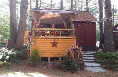 Casco Cottage | 50% OFF June 3-30 or $100 OFF Week. Waterfront Cottage for 4