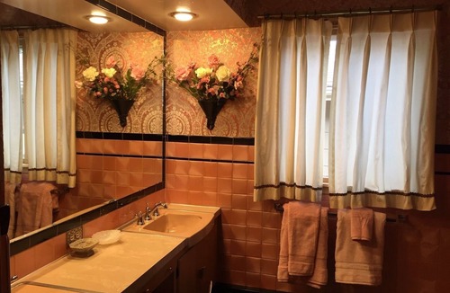 Minot House | 50's vintage custom built family home