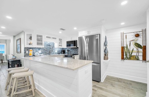 Holiday Isle Condo | 518- This IS the beach life! Stunning Ocean views. W/D in unit!