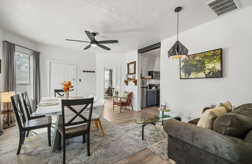 Central Oklahoma City House | 5BR home 12 mins from State Fair Park. Full kitchen, free parking. Sleeps 14. #40