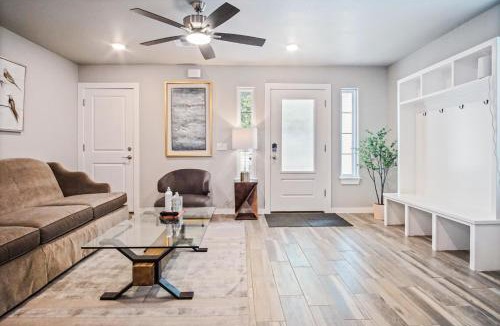 Central Oklahoma City House | 5BR Sleeps 12 Hot Tub, 5 Baths #COL