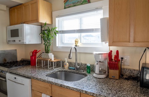 Hampton Apartment | 6 BR, 2 Bath, A/C, W/D, Grill, Sleeps 21 Best Location & Direct Ocean Views