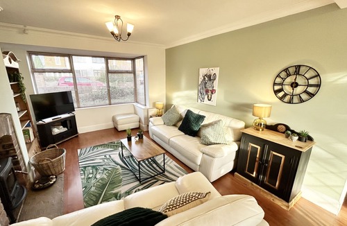 Chester-le-Street House | 6 Guests - 3 Bed House in Chester-le-street