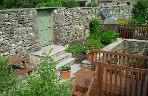 Bainbridge Cottage | 6 Riverdale