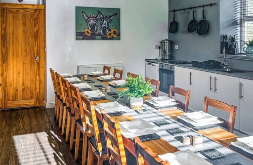 Brampton Cottage | 7 bedroom accommodation in Halton Lea Gate, near Brampton
