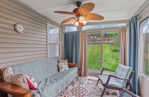 Georgetown House | 7 Miles to Horse Park/King Size