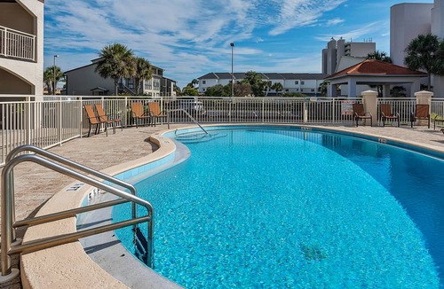 Seagrove Beach Apartment | 74 m² Apartment ∙ 1 bedroom ∙ 4 guests