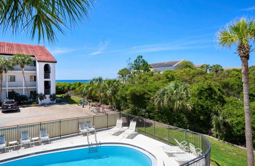 Seagrove Beach Apartment | 75 m² Apartment ∙ 1 bedroom ∙ 4 guests