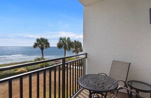 Seagrove Beach Apartment | 75 m² Apartment ∙ 1 bedroom ∙ 6 guests