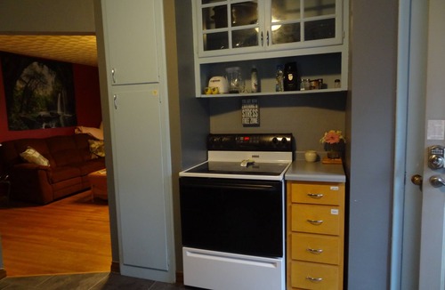 Kutzky Park House | 7blks Mayo Gonda 8blks St Marys 3 Bed Main Floor