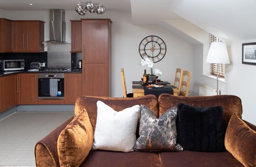 Chester-le-Street Apartment | 8 EUREKA MEWS, country holiday cottage, with a garden in Durham